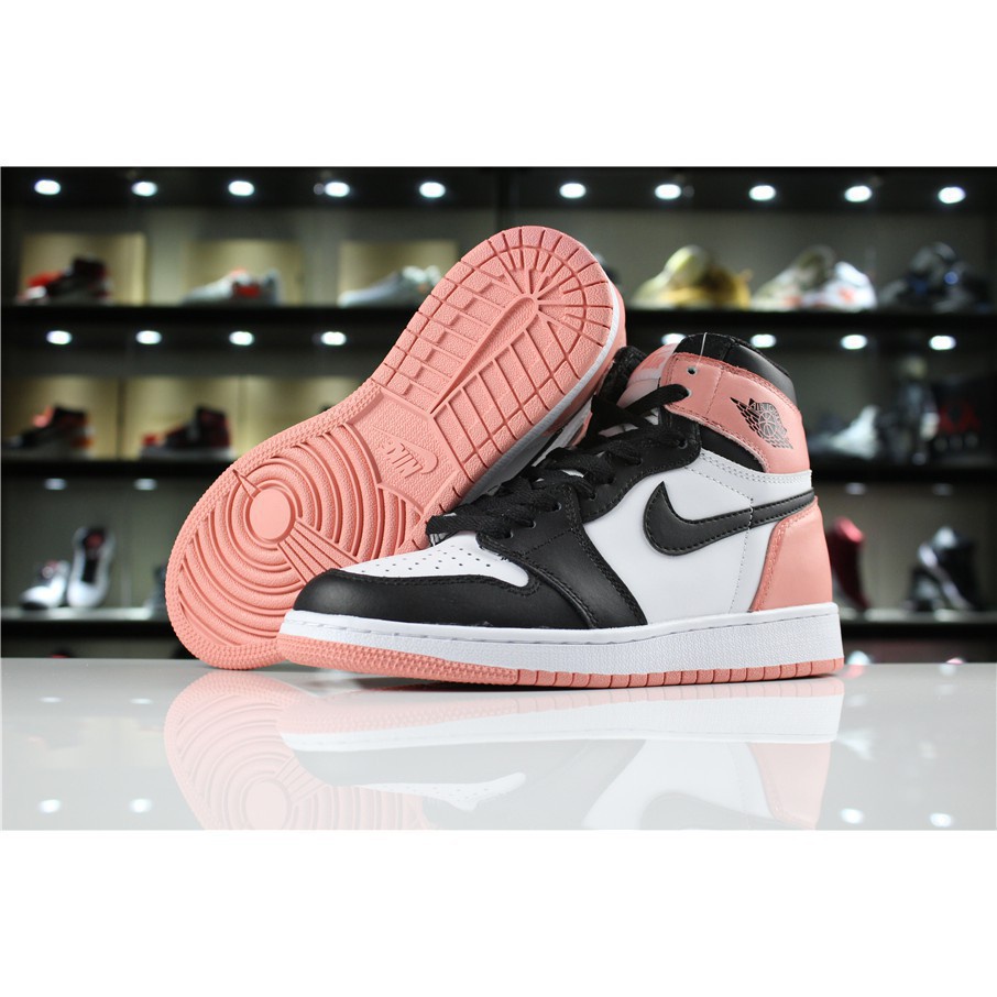Найк джорданы оригинал цена. Nike Air Jordan 1 Pink. Nike Air Jordan 1 High Pink. Nike Air Jordan 1 Retro High розовые.
