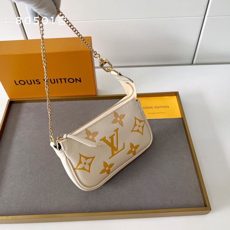 La bolsa más pequeña del mundo? MSCHF lanza una bolsa Louis Vuitton  microscópica, Noticias de México