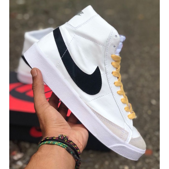 tenis de botita nike