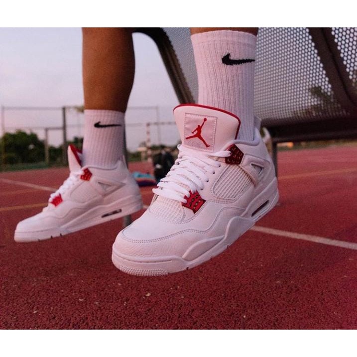 Nike Air Jordan 4 "Red Metallic" G5
