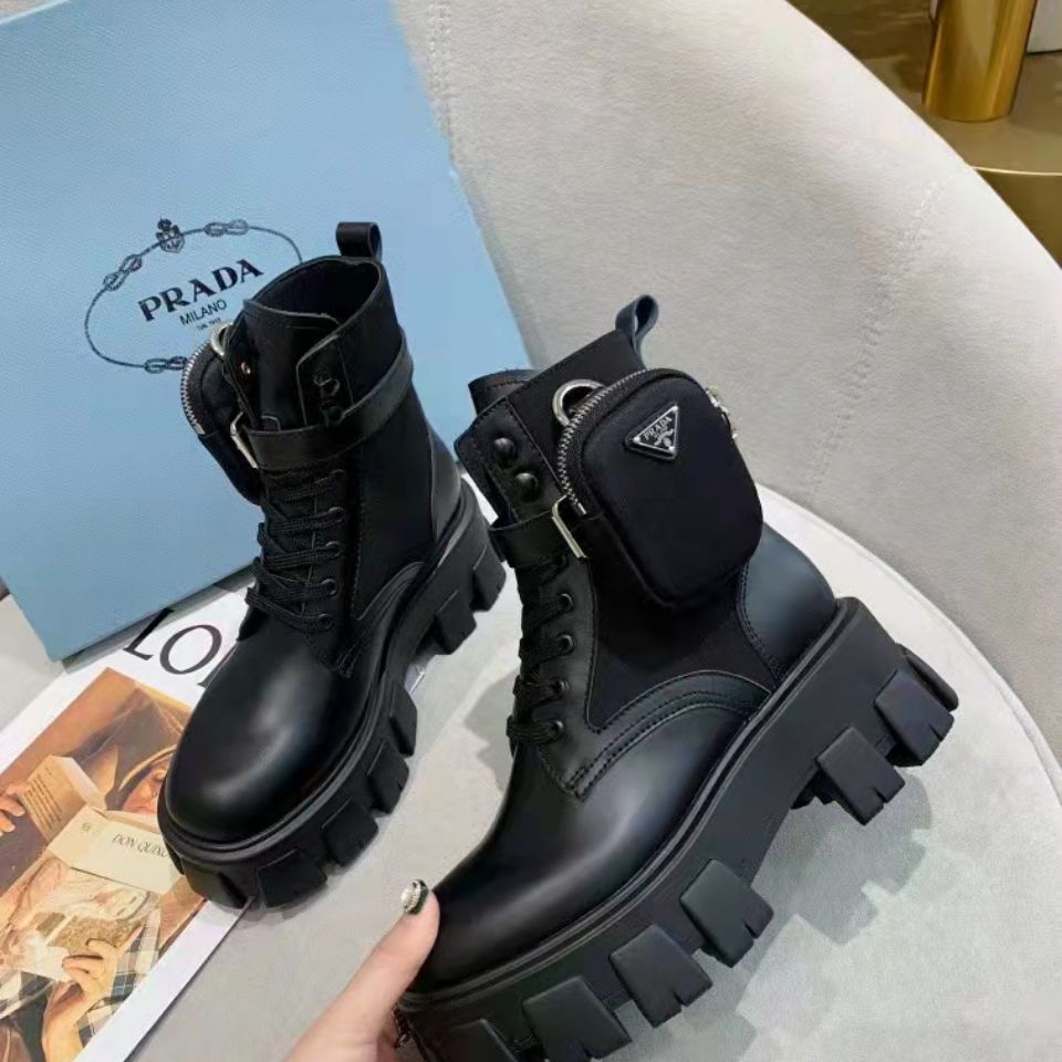 botas prada