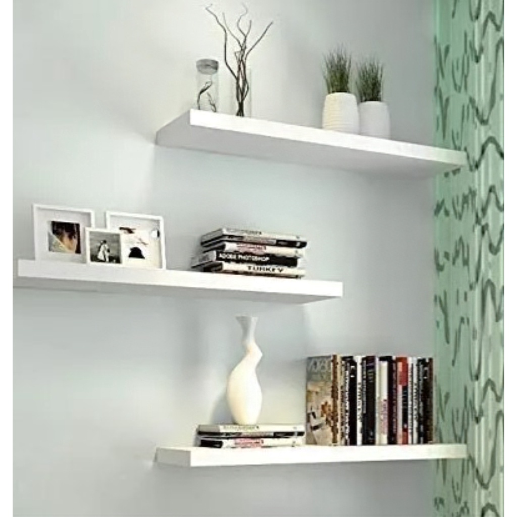 Полка на стену. Полка настенная. Стеллаж деревянный. Полочка настенная декоративная белая. Полка значение.