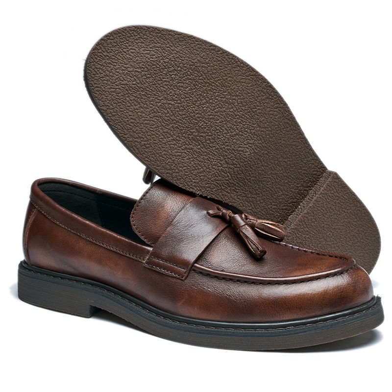 Zapatos Zapatos para hombre Mocasines y sin cordones Nuevos zapatos de mocasín de borla de cuero puro hechos a mano para hombres 