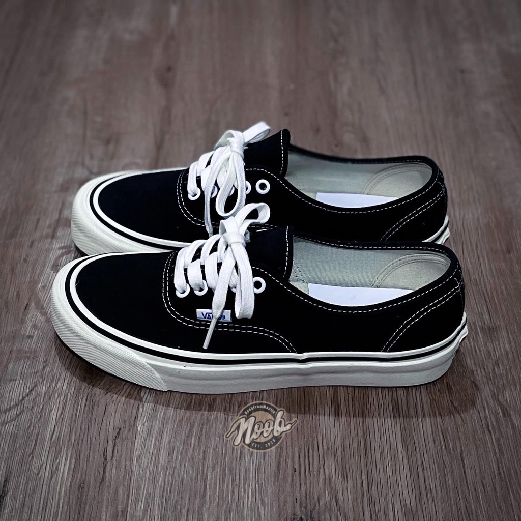 vans 44 dx