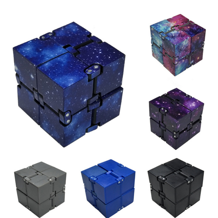 Juguete Cubo intranquilo Cubo de Infinito para Adultos Niños Juguete alivio de tensión y la ansiedad 