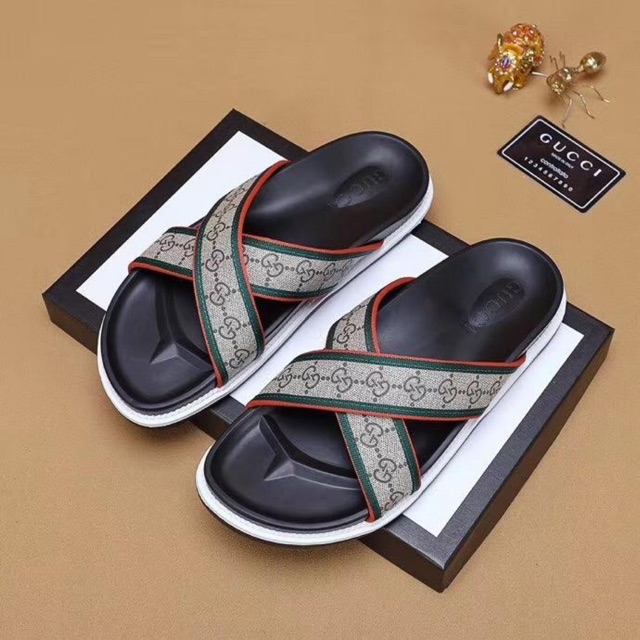 sandalias gucci planas