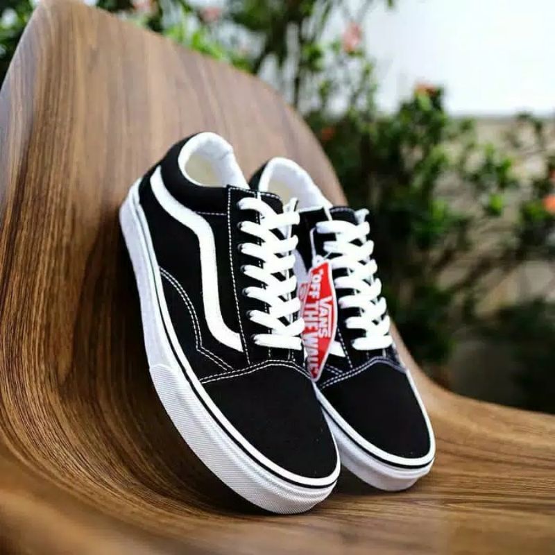 vans negros mujer