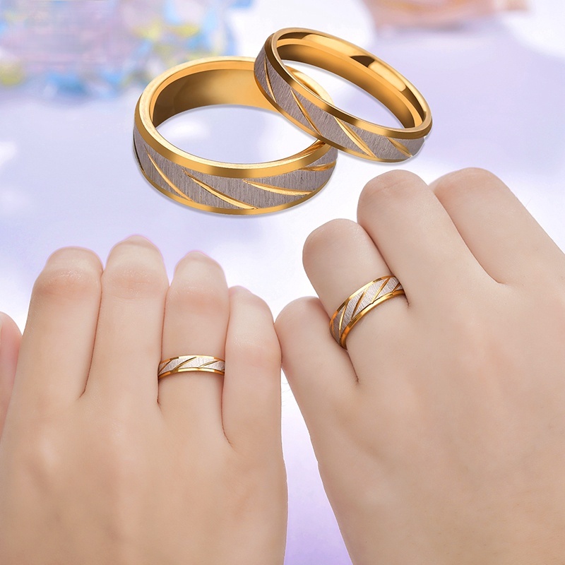 anillos de pareja de acero de titanio con patrón de ola de oro Simple de  moda] [anillos de compromiso de boda de moda para amantes] [regalos  encantadores para chicas amigos novios] [accesorios