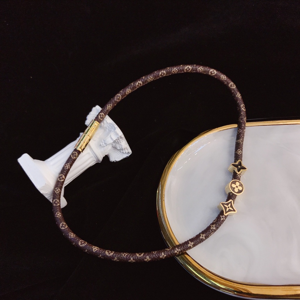 LV Louis Vuitton Brazalete Bracelete Delicada Joyería Regalo De Lujo Hombre  Mujer L042 UNNS