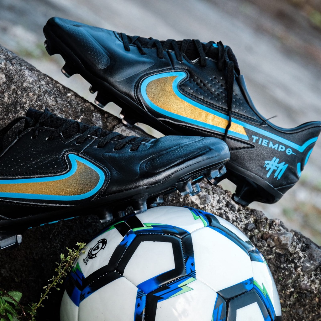 Nike Tiempo Legend 9 negro azul zapatos de fútbol
