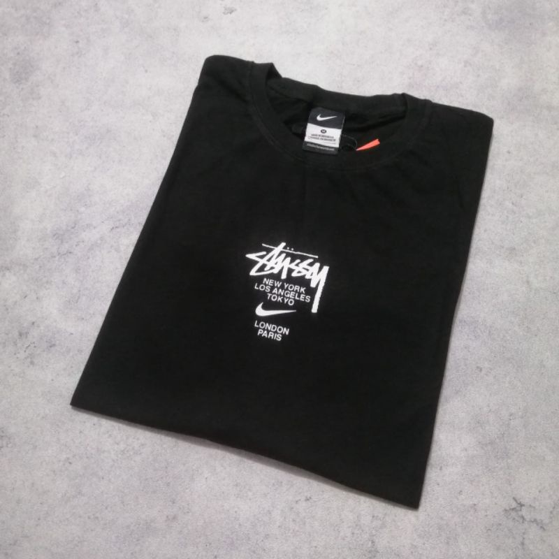 camiseta stussy mujer