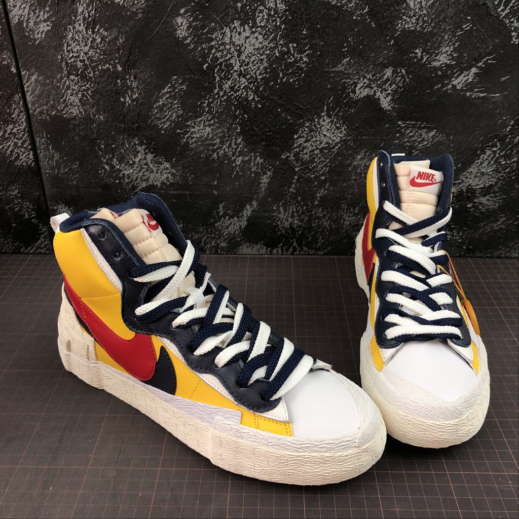 sacai snow beach