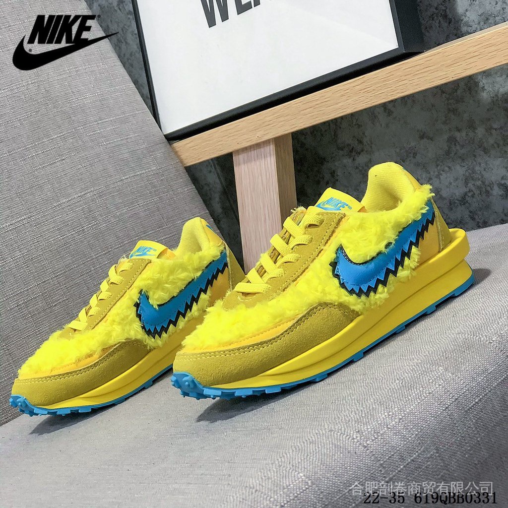 nike waffle debut yellow