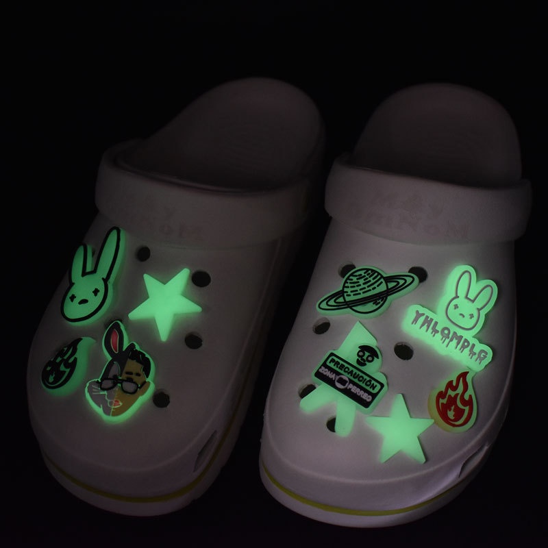 Moda Crocs Jibbitz Creativo Lindo Dibujos Animados Colorido Patrón Luminoso  Zapatos Hebilla Encanto | Shopee México
