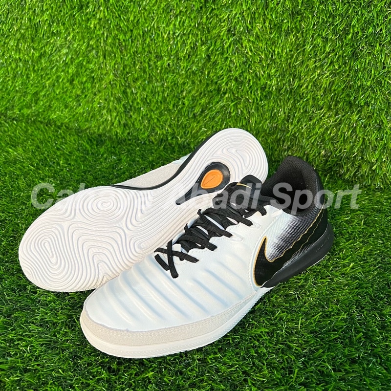 Nike TIEMPO LEGEND 7th FUTSAL zapatos blanco negro IC