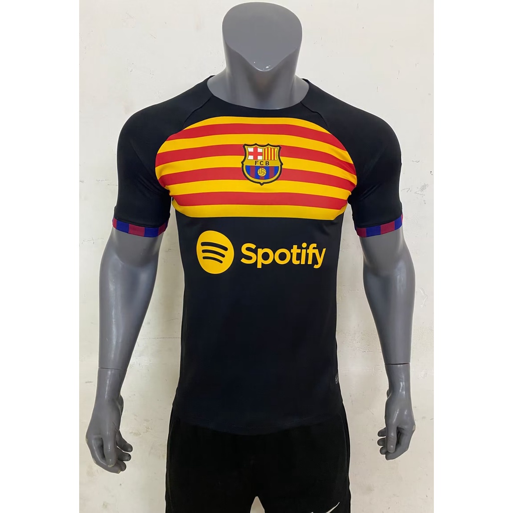 Camisa 2023-24 Barcelona Negro Entrenamiento Manga Corta Camisetas De Fútbol Hombres Jersey