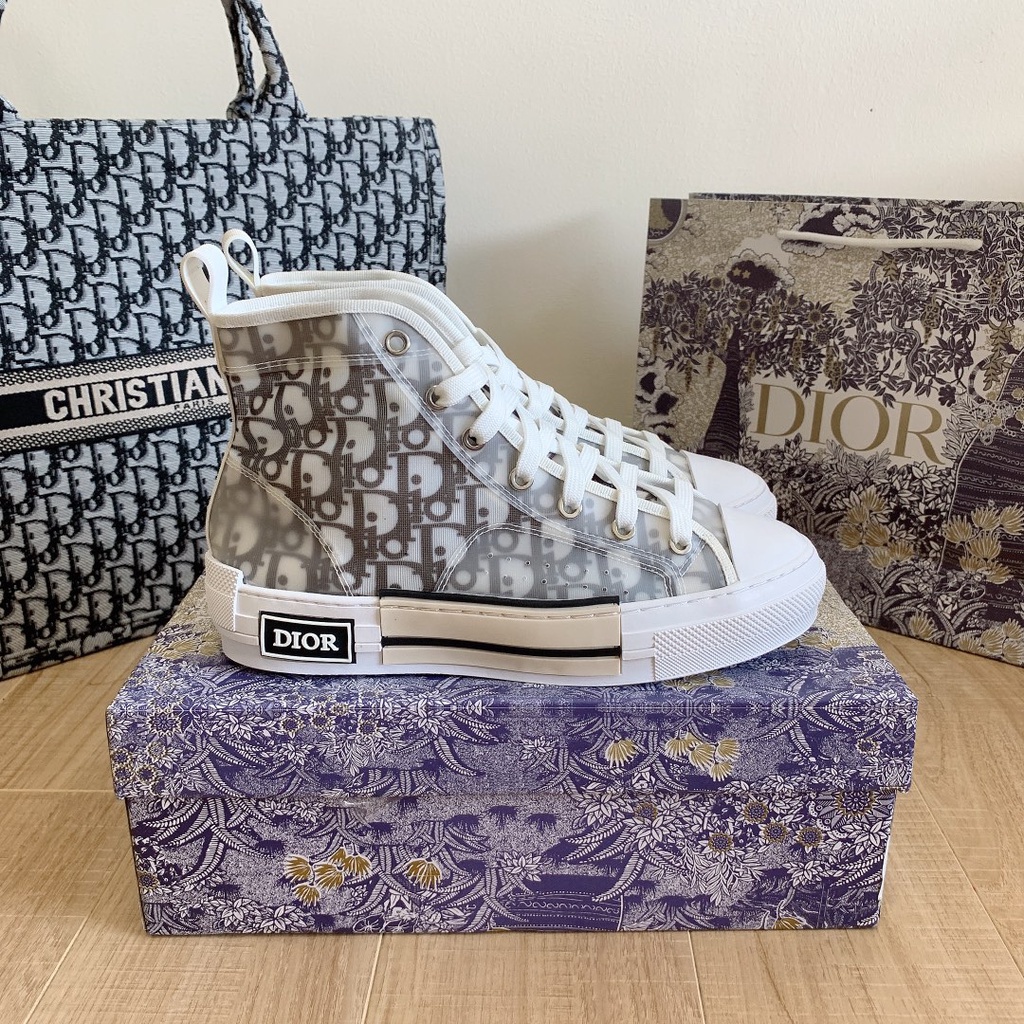 twnis dior