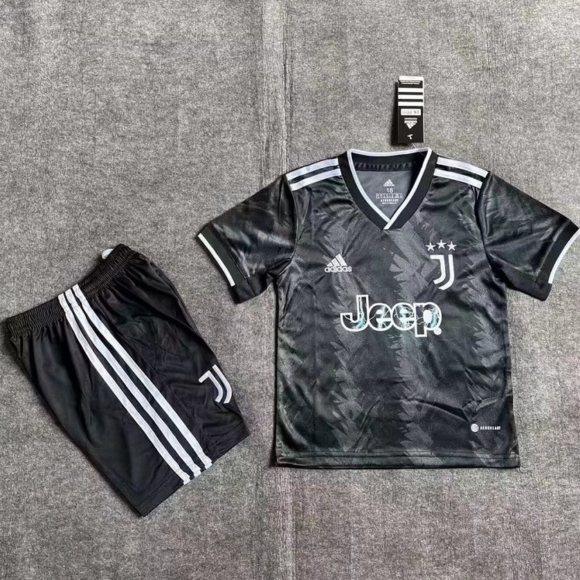 Conjunto de camiseta y pantalón corto para niño Juventus 
