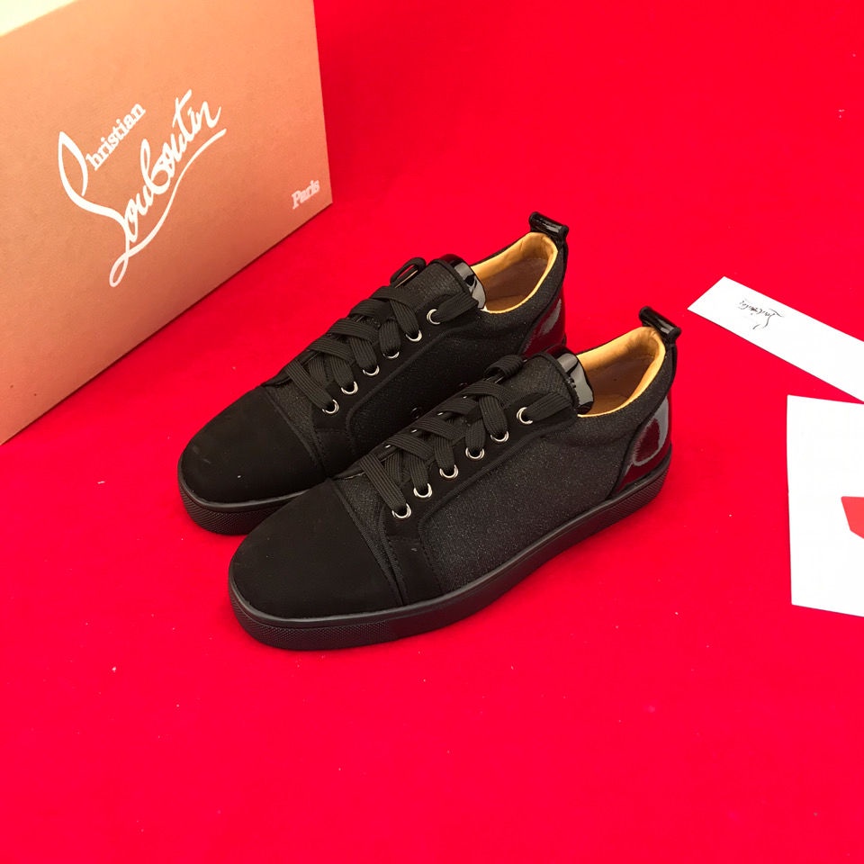 tenis con suela roja Mules Clogs