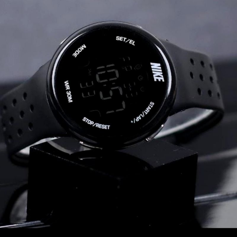 Arturo Suburbio pase a ver Reloj Nike Digital Mejor Precio Febrero 2023|BigGo México