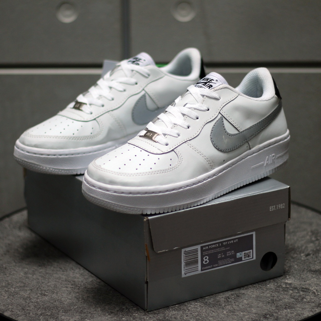 nike air force 1 07 white white