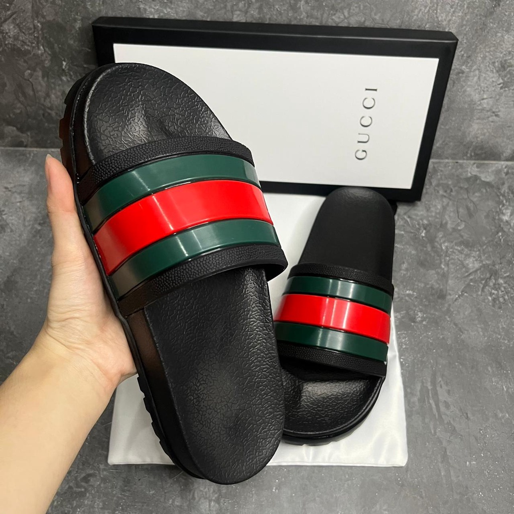 chanclas gucci