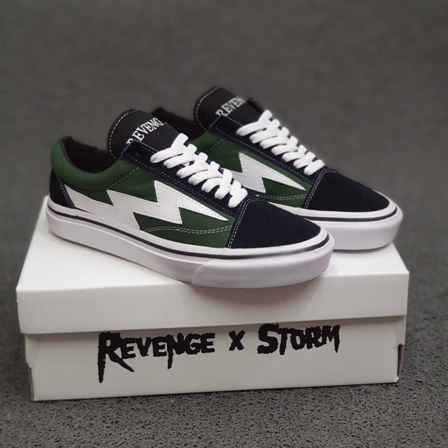 Ванс шторм. Ванс Ревенге Сторм. Vans Storm. Vans Revenge x Storm купить.