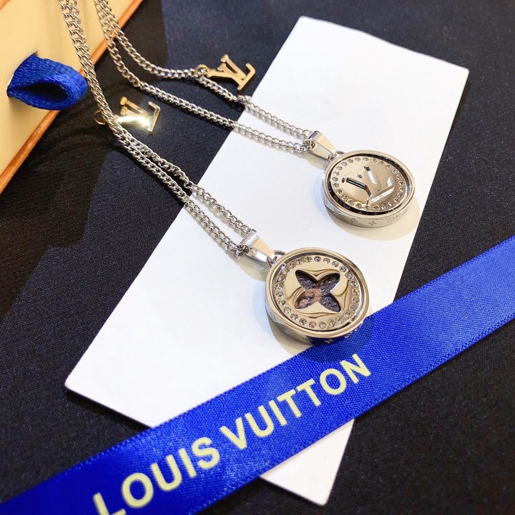 Coreano Louis Vuitton Collar Accesorios Simple Letra LV Cadenas Gargantilla  Delicada Pareja Colgante Joyería