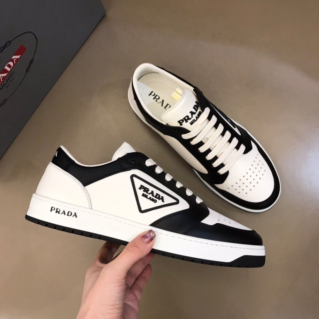 Nuevo estilo de Prada 2022, barato, barato, logotipo de metal de lujo,  marca grande, europeo, americano, I75J, zapatos. | Shopee México