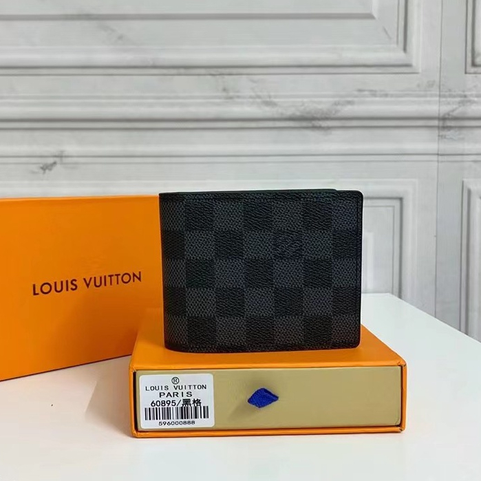 Billetera Louis Vuitton Hombre s0525 en 2023  Louis vuitton hombre, Louis  vuitton, Billetera